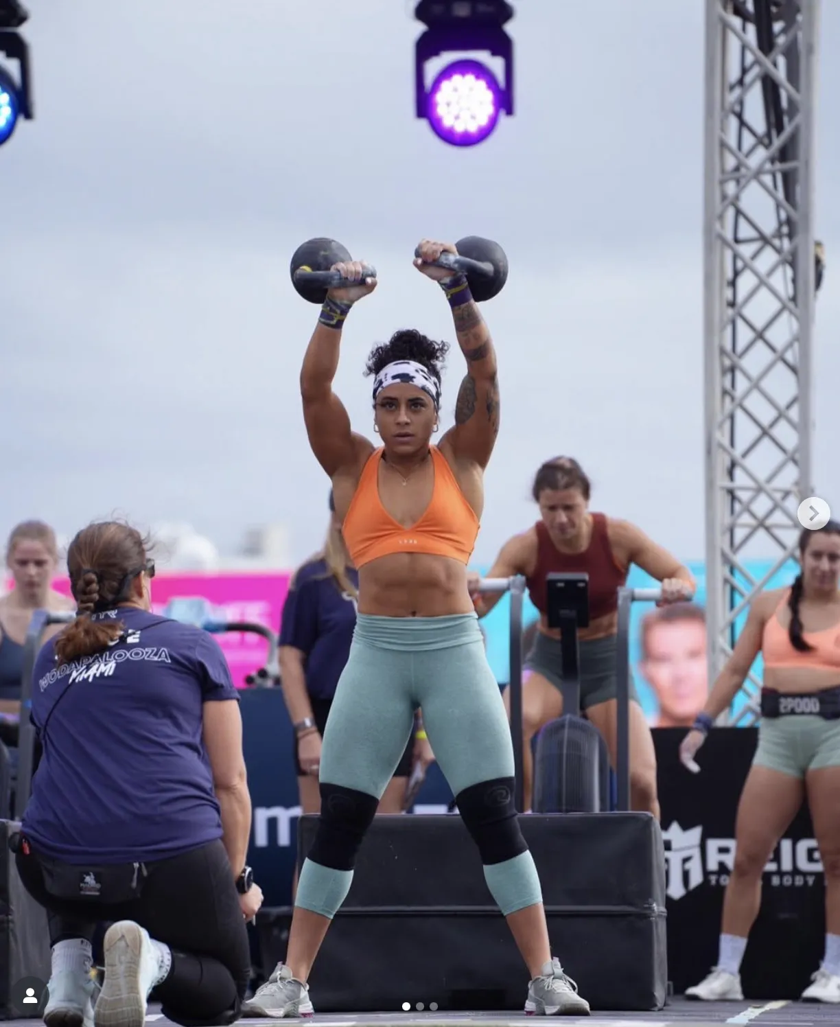 Amanda lifting kettlebells